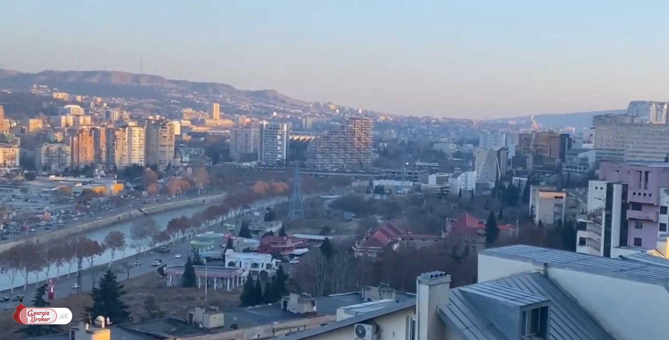 იყიდება ახალი გარემონტებული 4 ოთახიანი ბინა