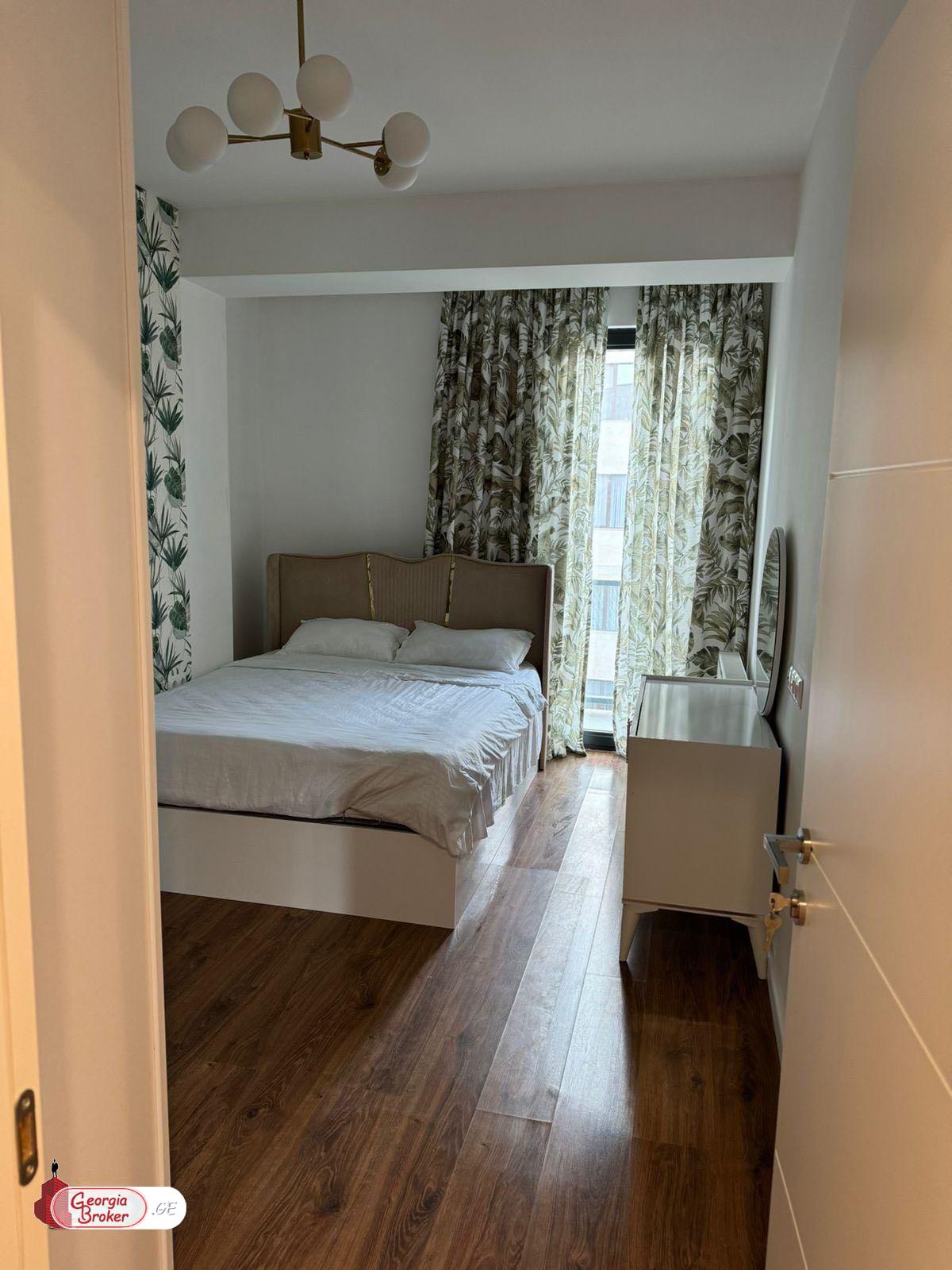 продается квартира с новым ремонтом 2-комнаты