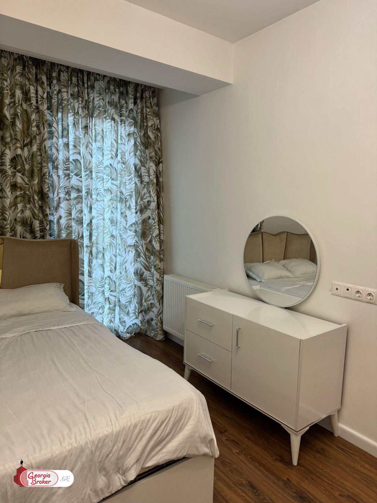 продается квартира с новым ремонтом 2-комнаты