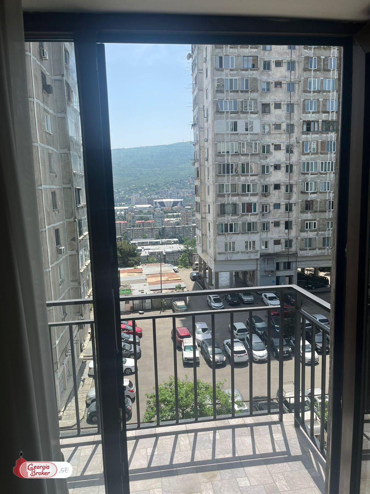 nearly repaired 3-room apartment for sale