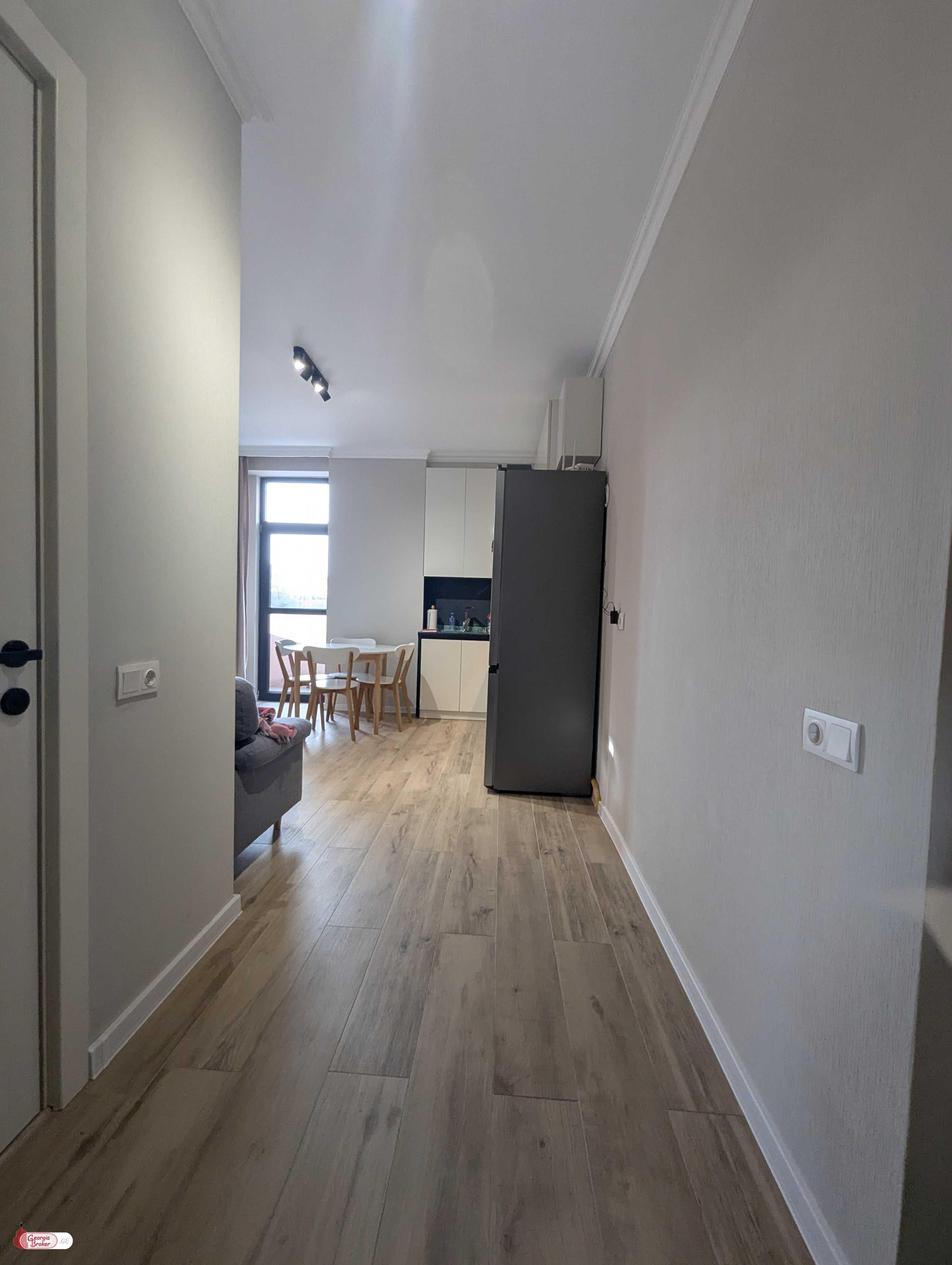 იყიდება ახალი გარემონტებული 3 ოთახიანი ბინა