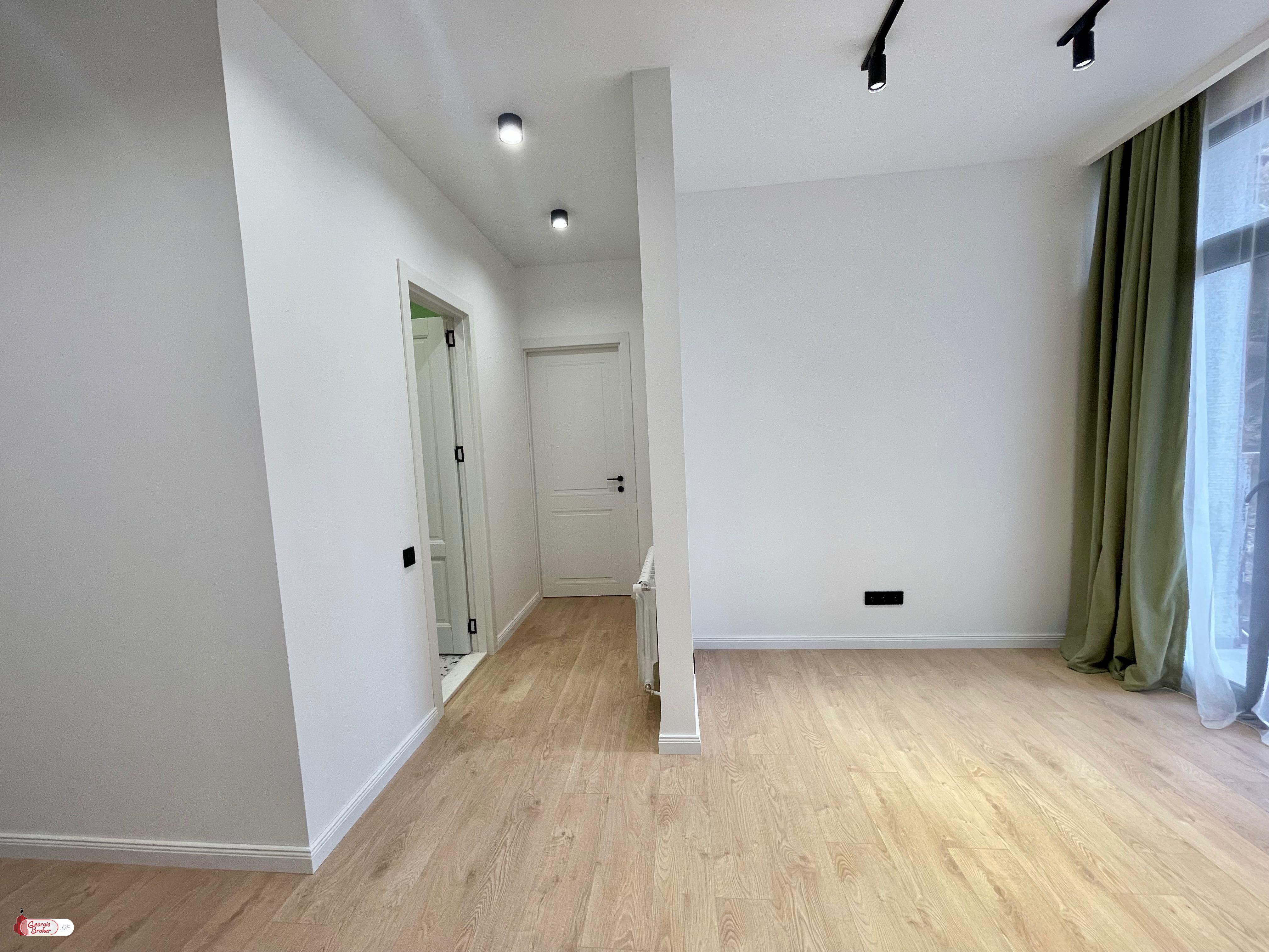 იყიდება ახალი გარემონტებული 3 ოთახიანი ბინა