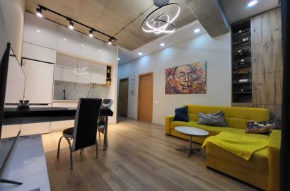 იყიდება ახალი გარემონტებული 2 ოთახიანი ბინა