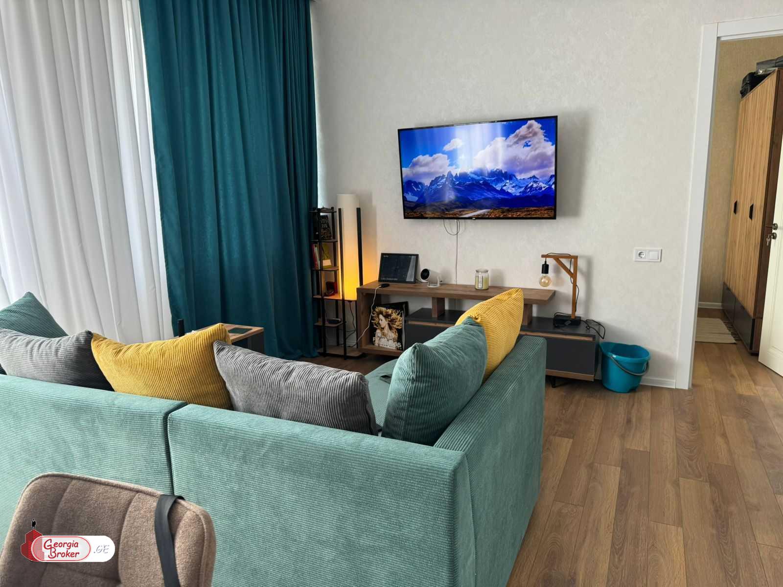 продается квартира с новым ремонтом 2-комнаты