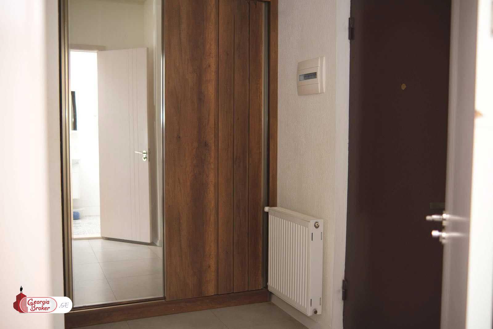 продается квартира с новым ремонтом 2-комнаты