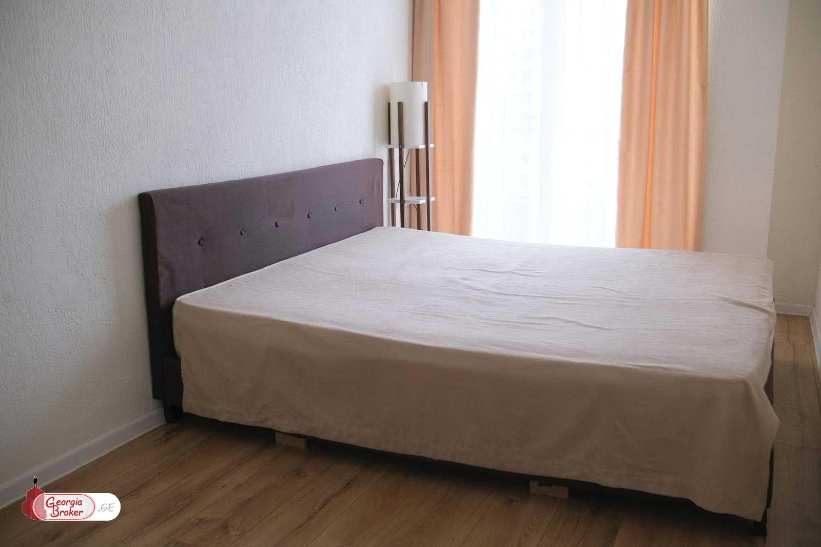 продается квартира с новым ремонтом 2-комнаты