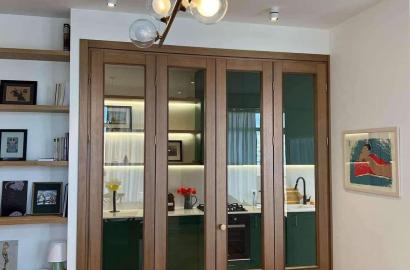 იყიდება ახალი გარემონტებული 4 ოთახიანი ბინა