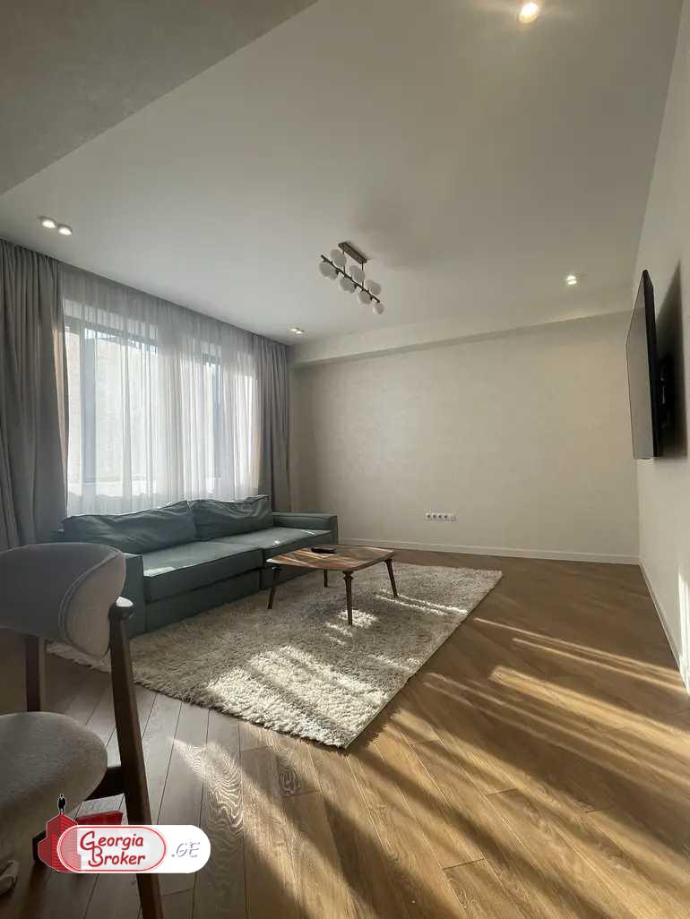 იყიდება ახალი გარემონტებული 3 ოთახიანი ბინა