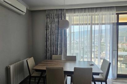 იყიდება ახალი გარემონტებული 3 ოთახიანი ბინა