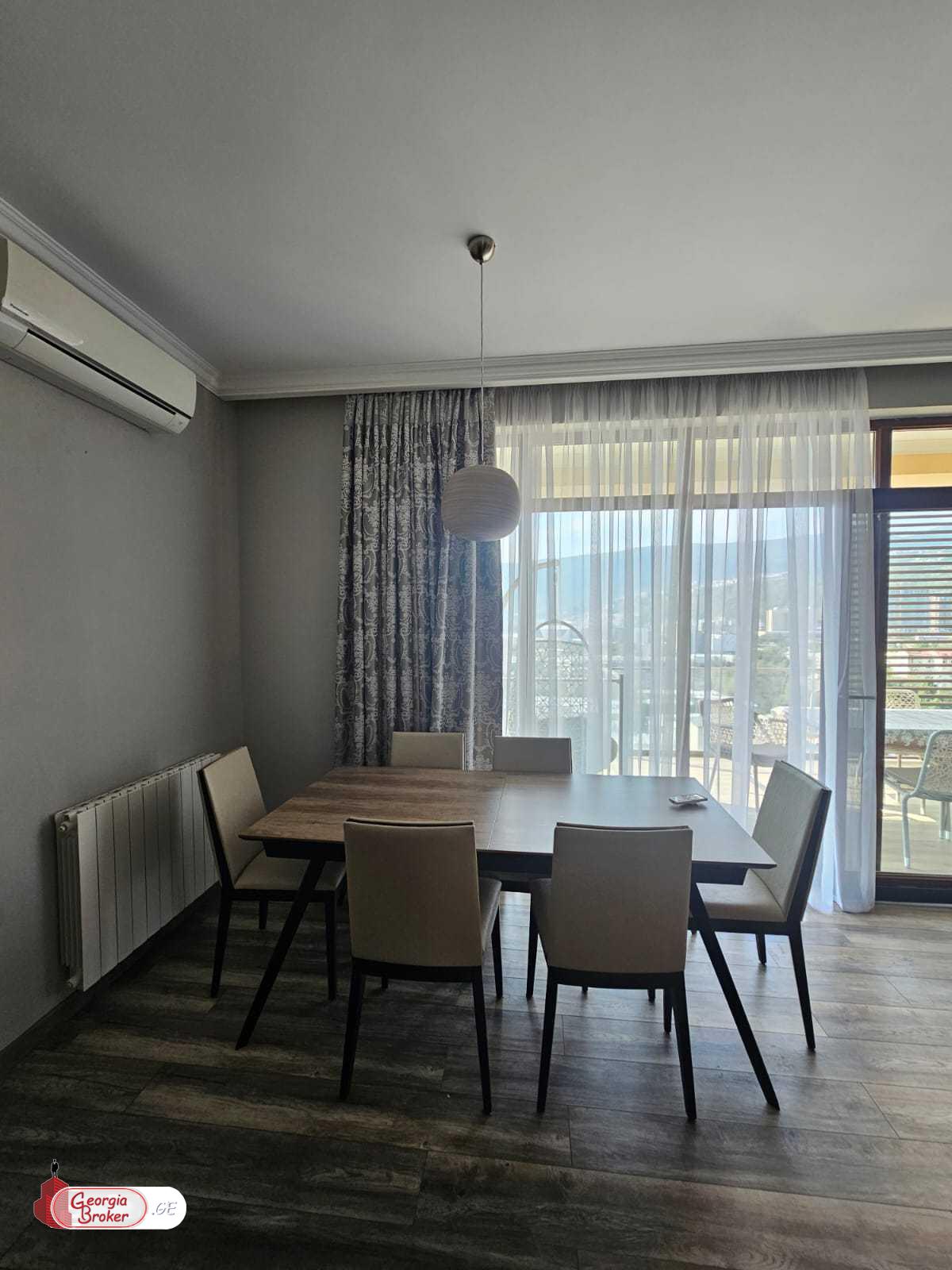 nearly repaired 3-room apartment for sale