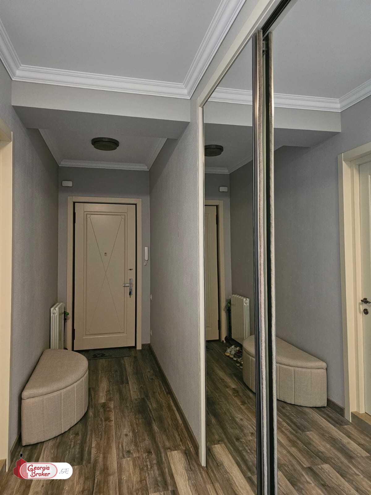 nearly repaired 3-room apartment for sale