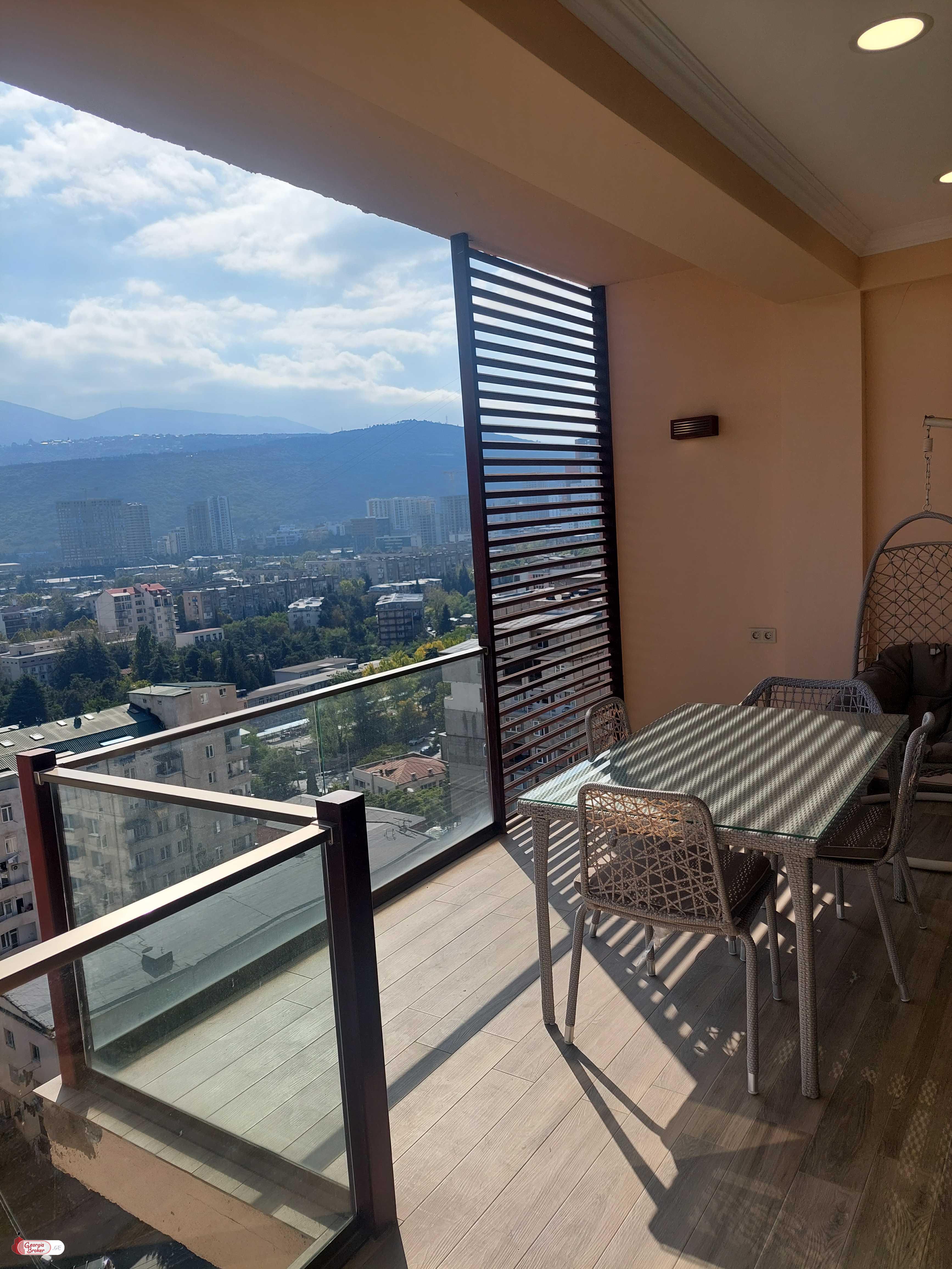 nearly repaired 3-room apartment for sale