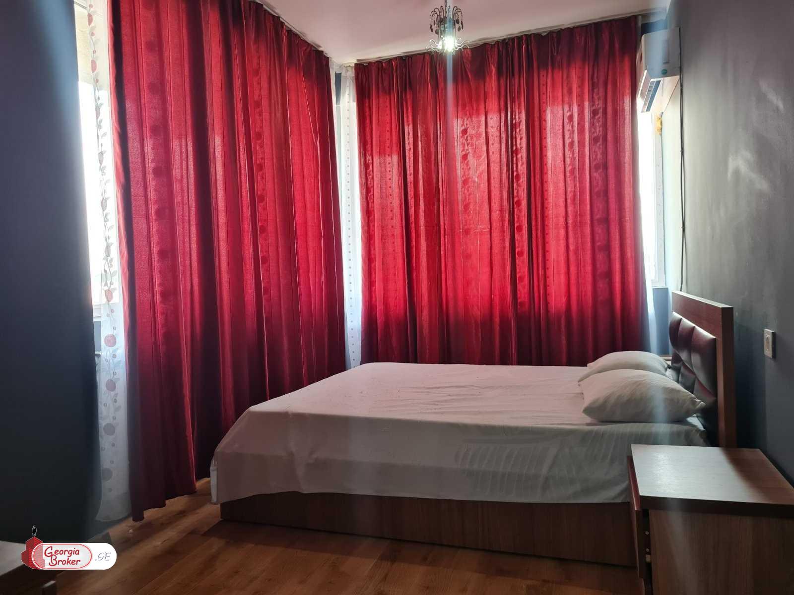 nearly repaired 3-room apartment for sale