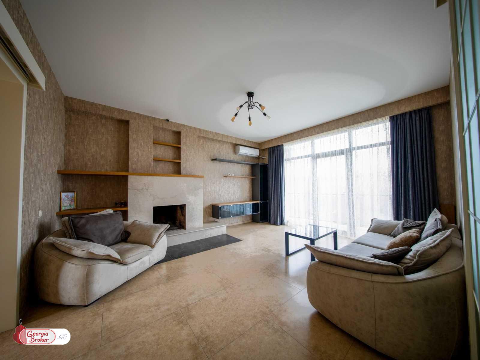 nearly repaired 9-room house for rent