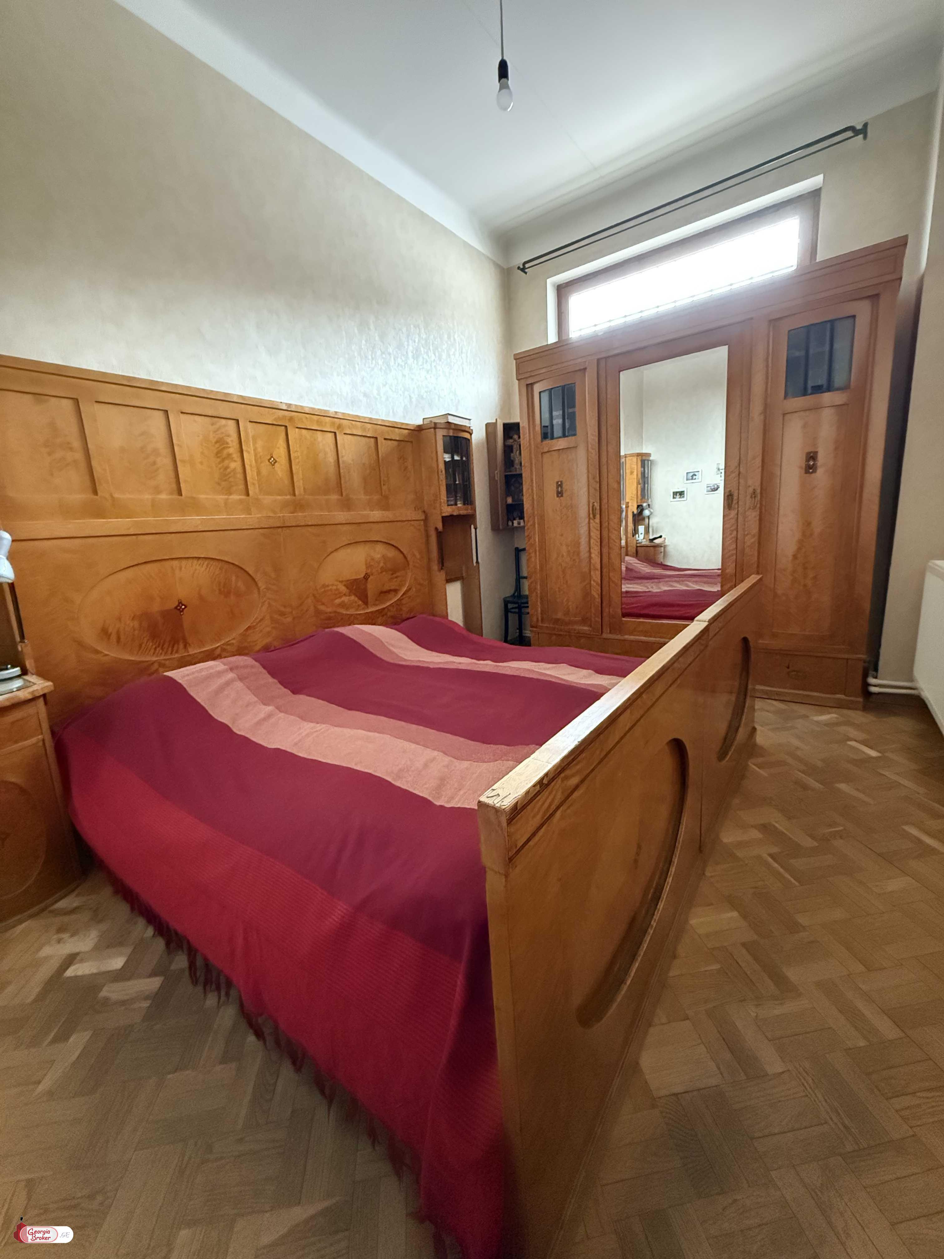 nearly repaired 3-room apartment for sale
