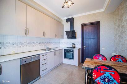 nearly repaired 3-room apartment for sale