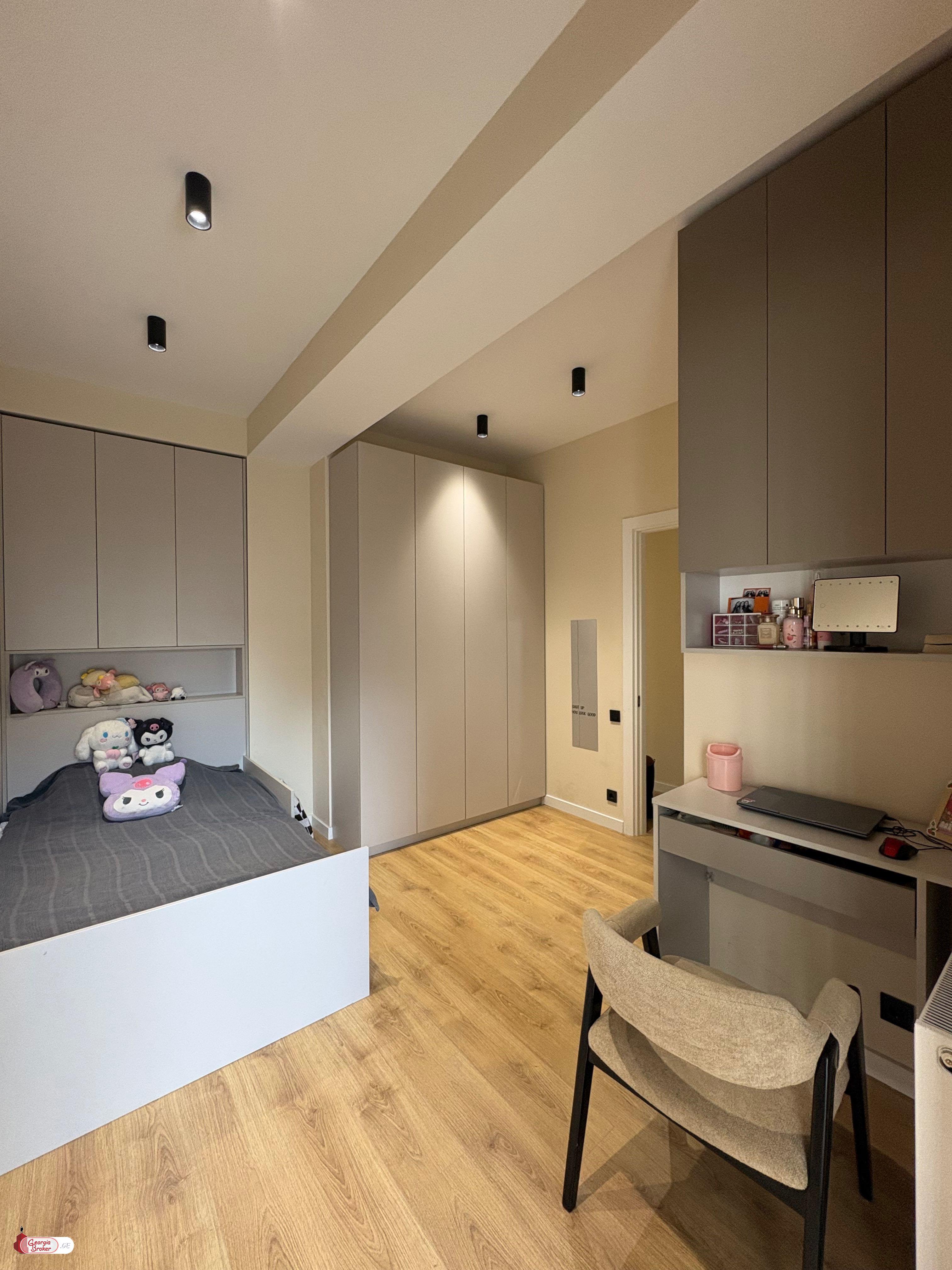 nearly repaired 4-room apartment for sale