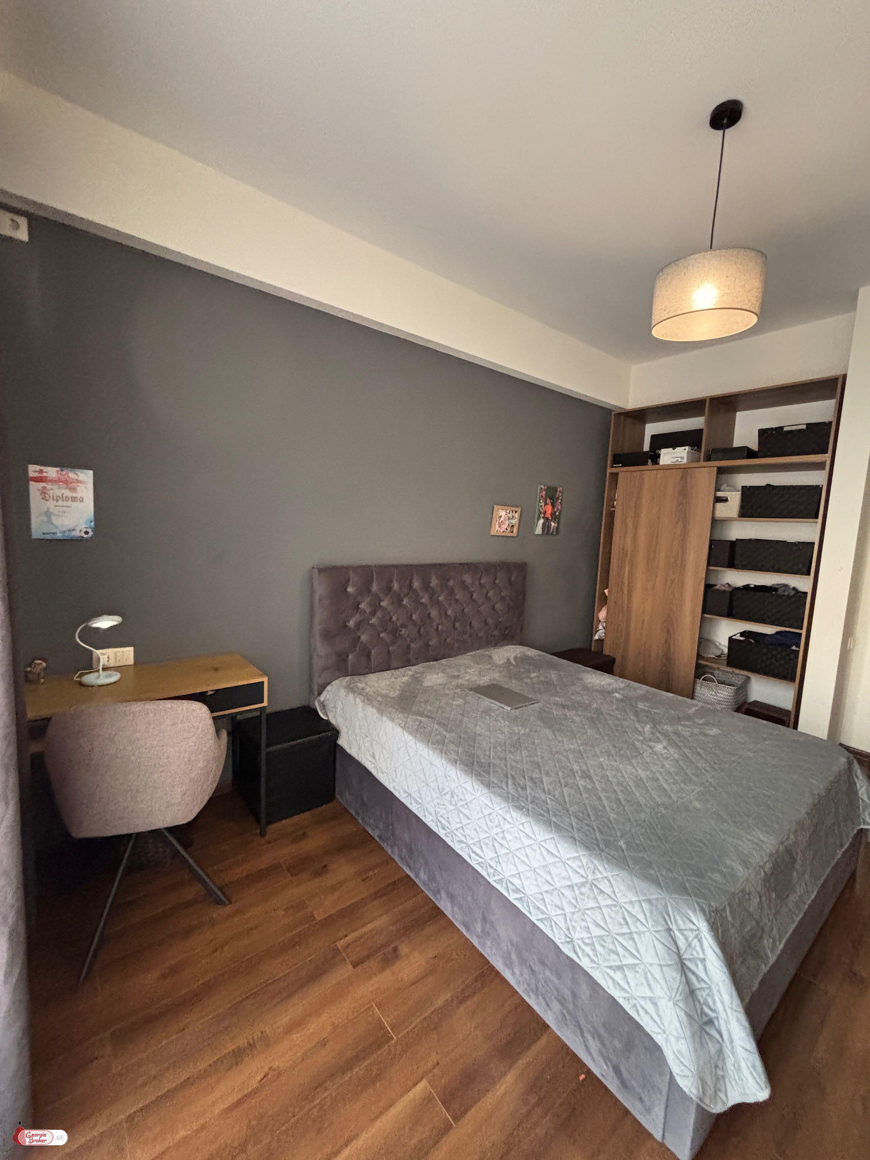 იყიდება ახალი გარემონტებული 2 ოთახიანი ბინა