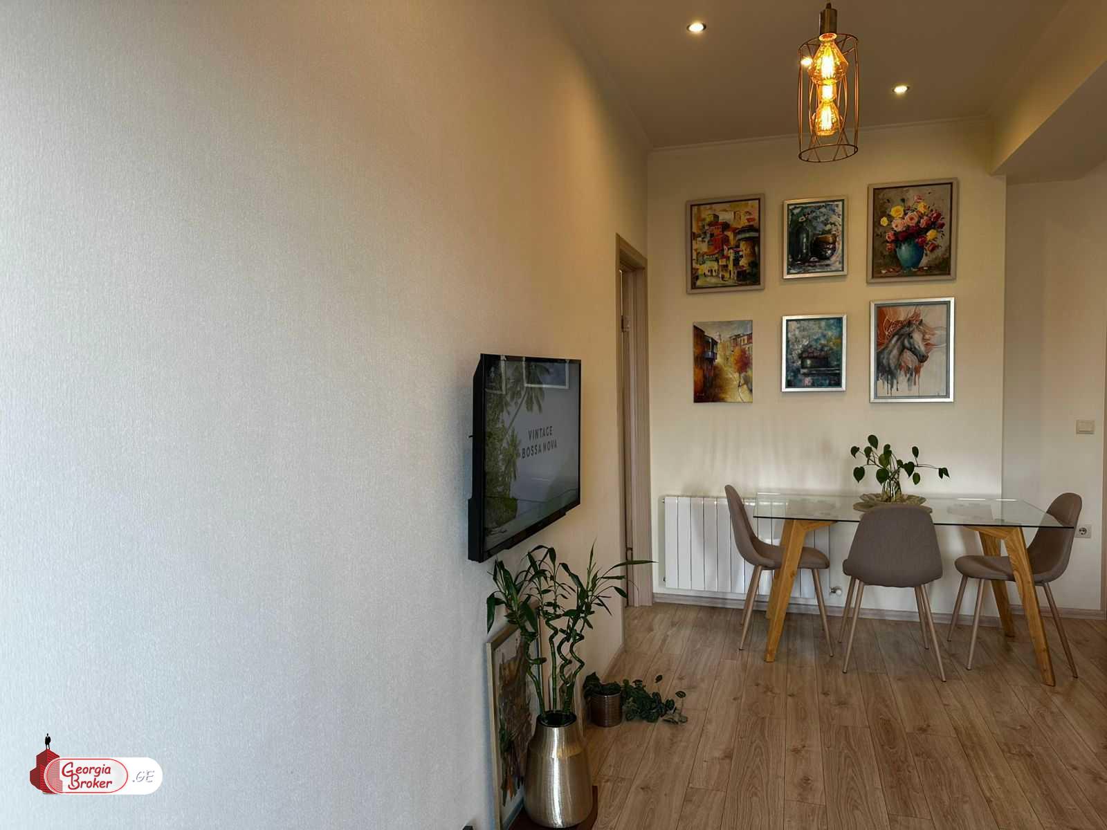 იყიდება ახალი გარემონტებული 3 ოთახიანი ბინა