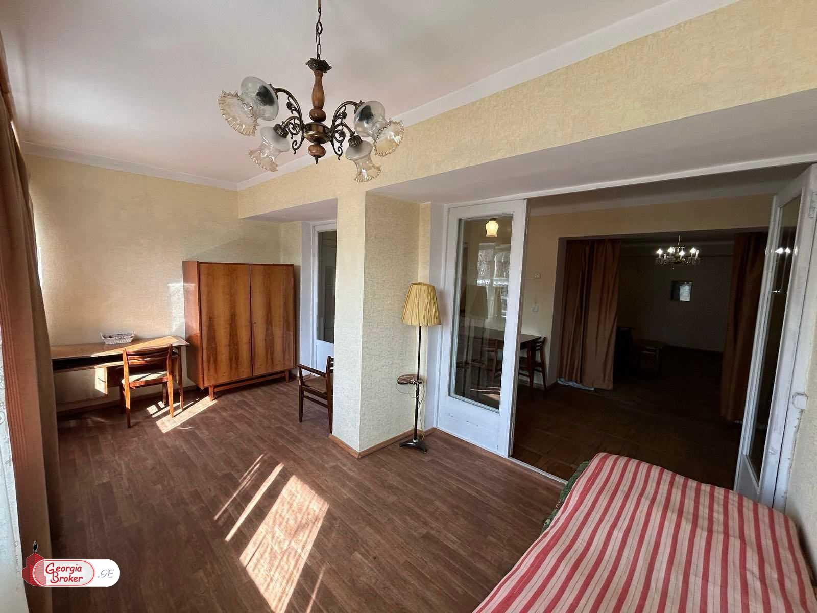 nearly repaired 4-room apartment for sale