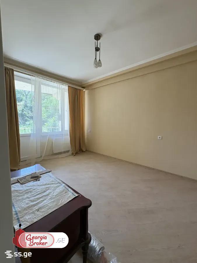 продается квартира с новым ремонтом 2-комнаты