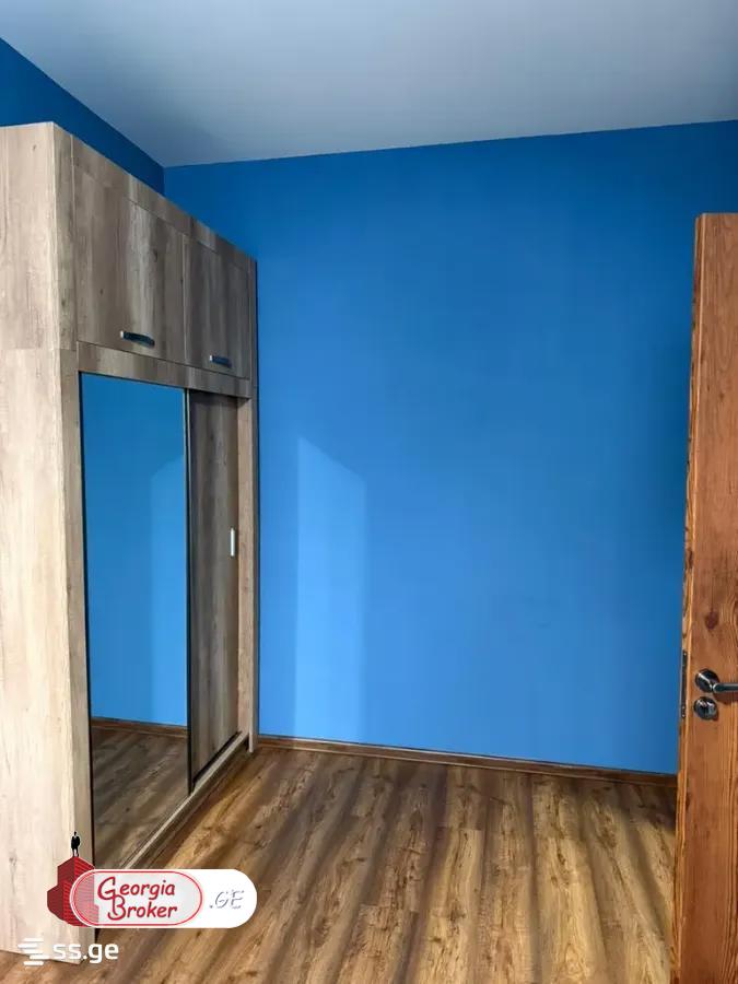 nearly repaired 3-room apartment for sale