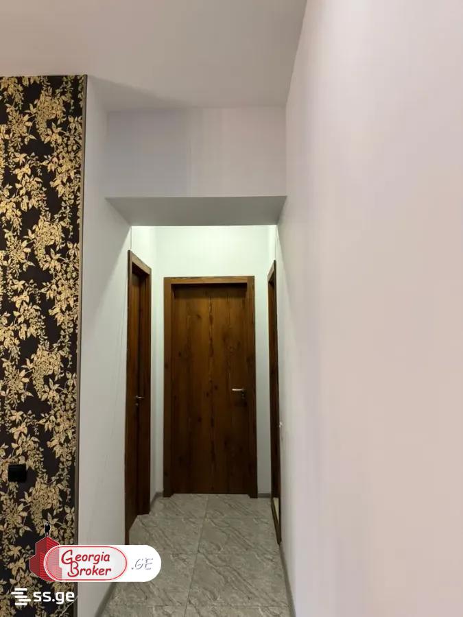 nearly repaired 3-room apartment for sale