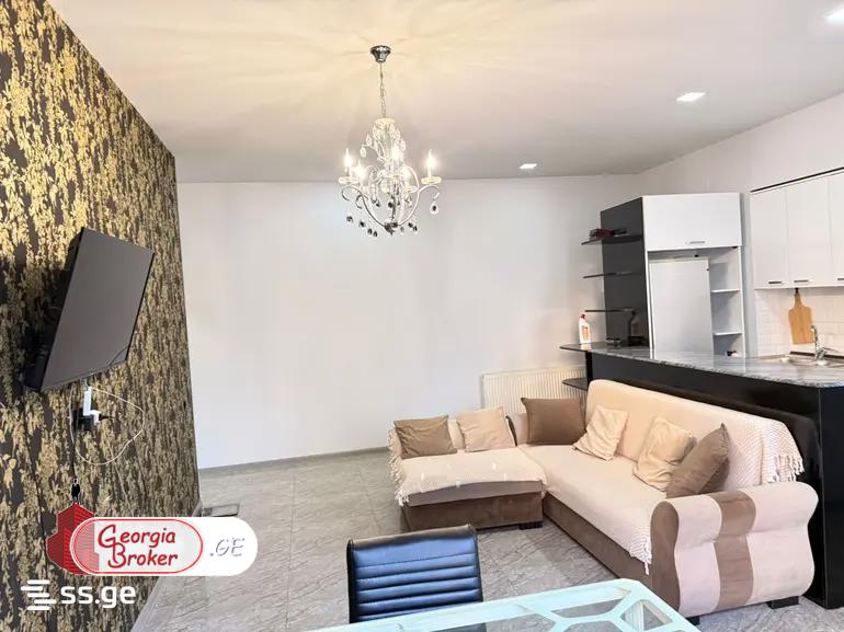 nearly repaired 3-room apartment for sale