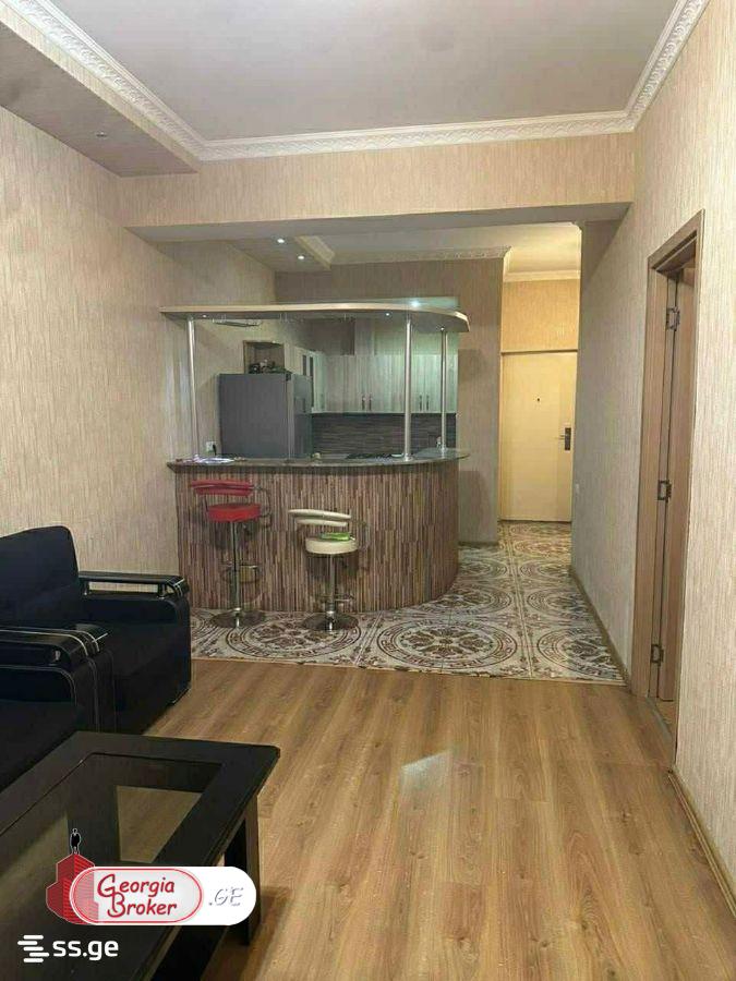 nearly repaired 3-room apartment for sale