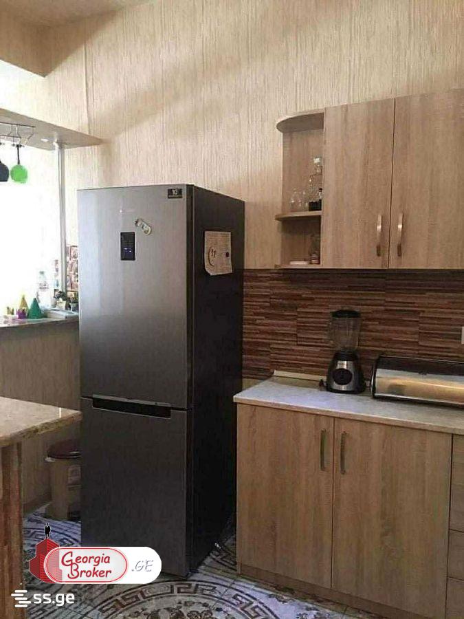 nearly repaired 3-room apartment for sale