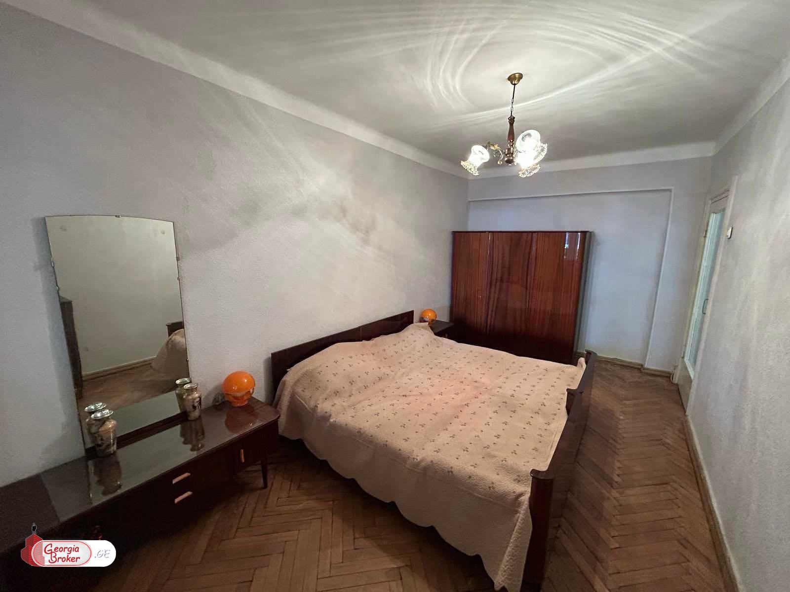 nearly repaired 4-room apartment for sale