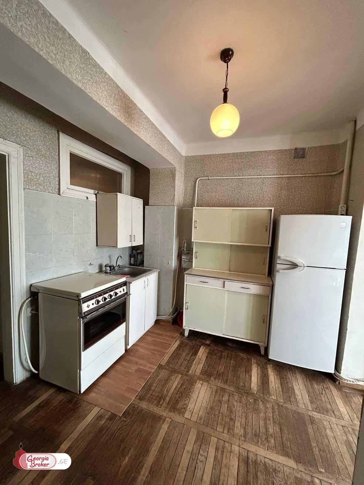 nearly repaired 4-room apartment for sale
