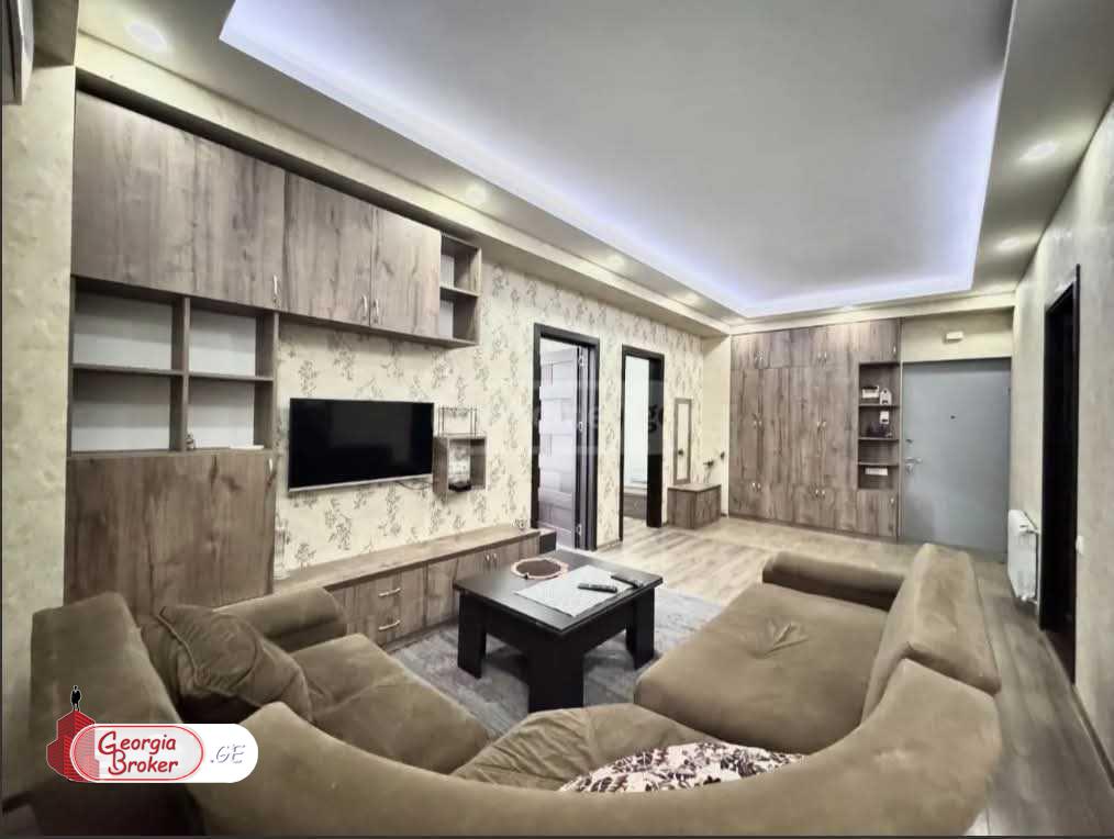 продается квартира с новым ремонтом 3-комнаты