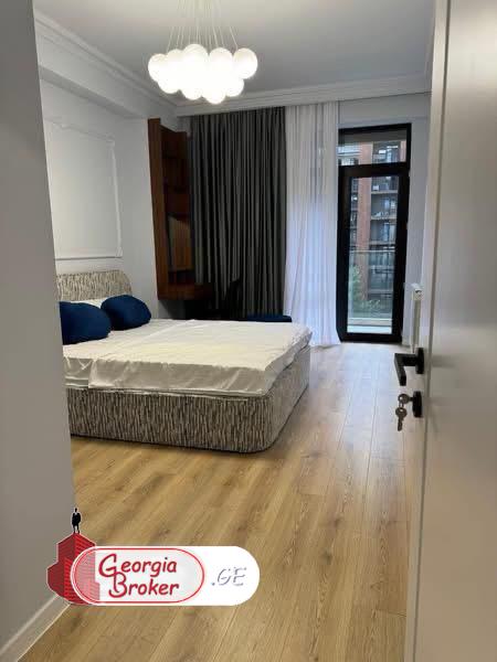 იყიდება ახალი გარემონტებული 2 ოთახიანი ბინა