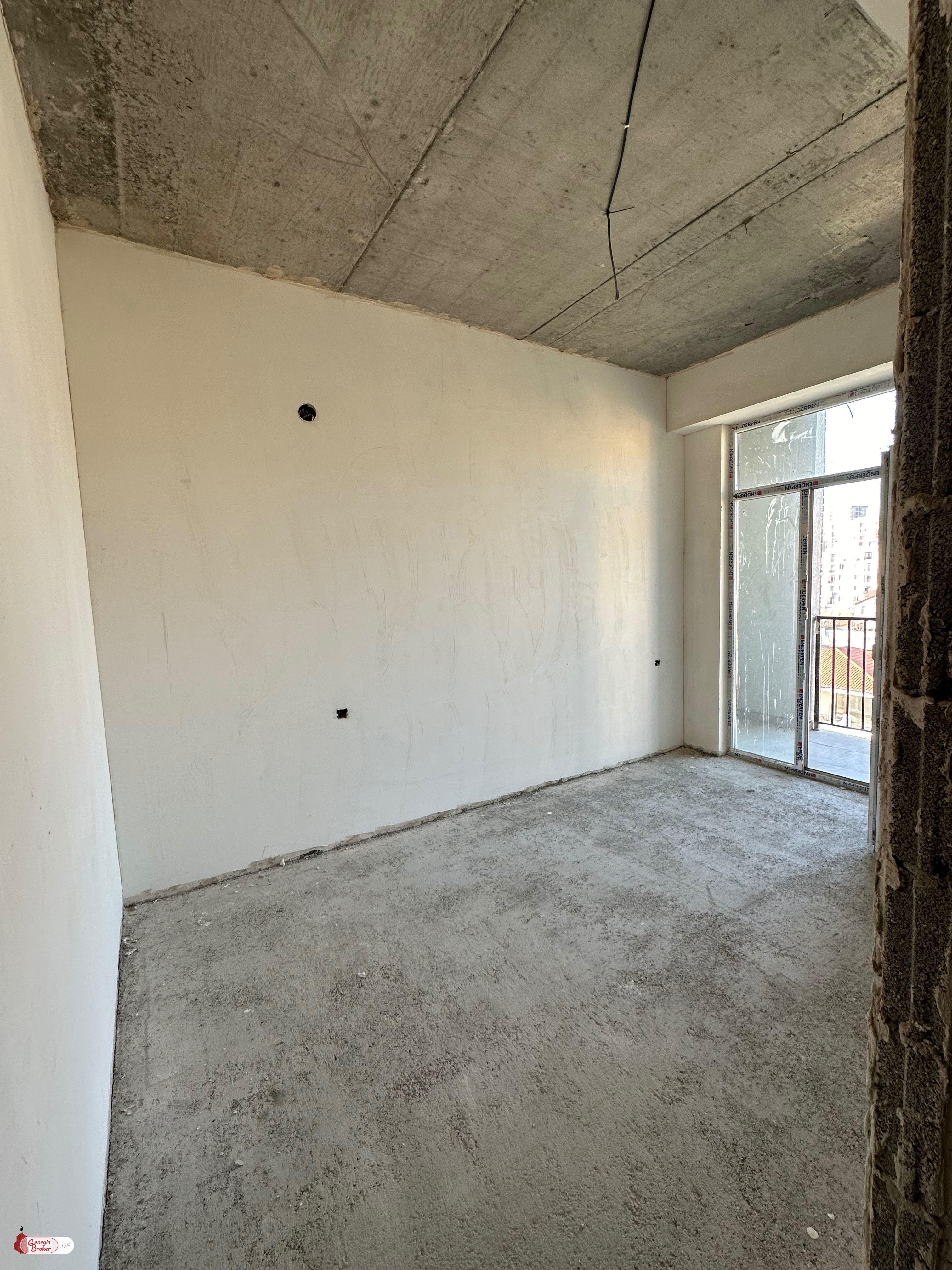 nearly repaired 3-room apartment for sale