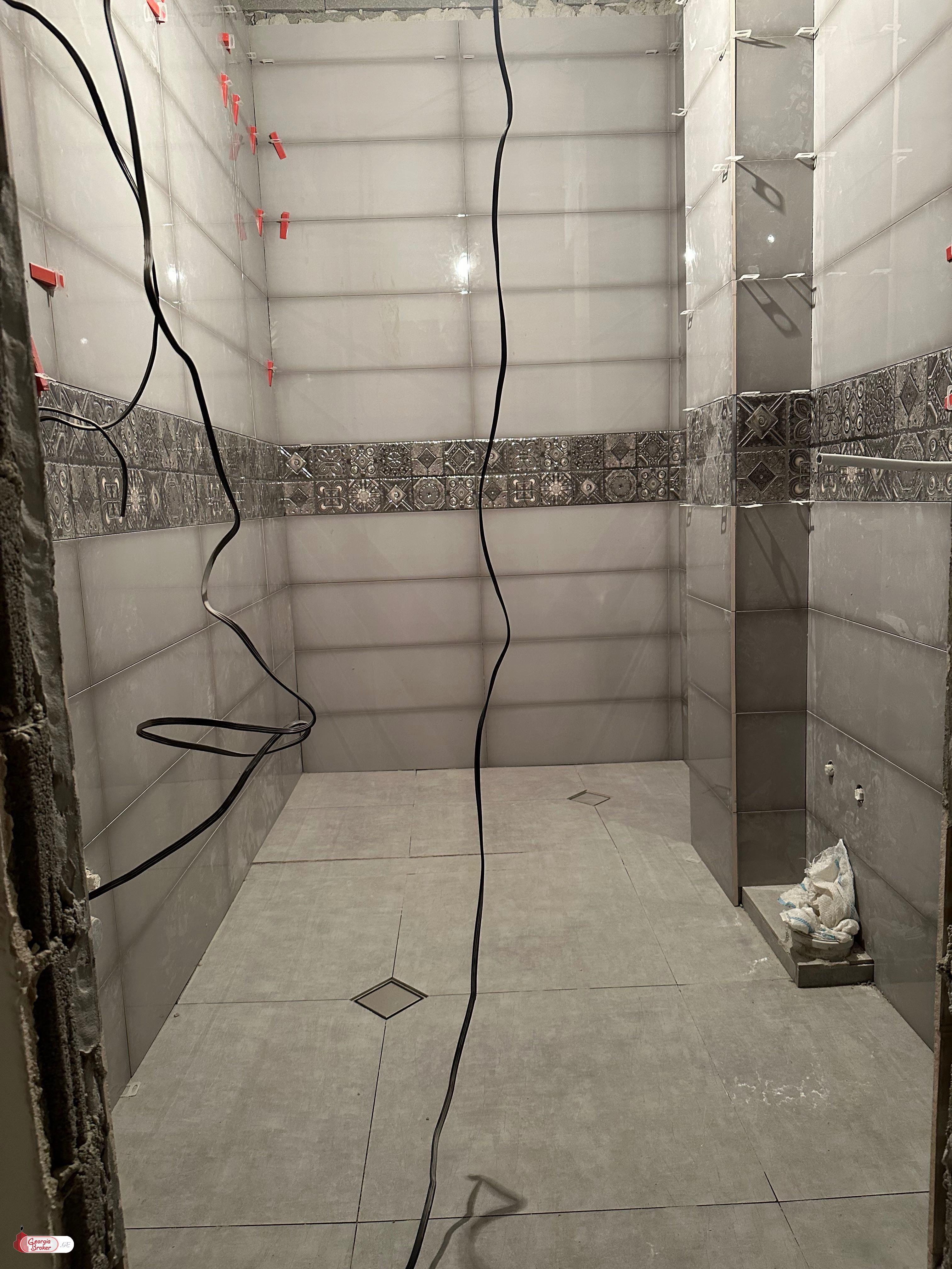 nearly repaired 3-room apartment for sale