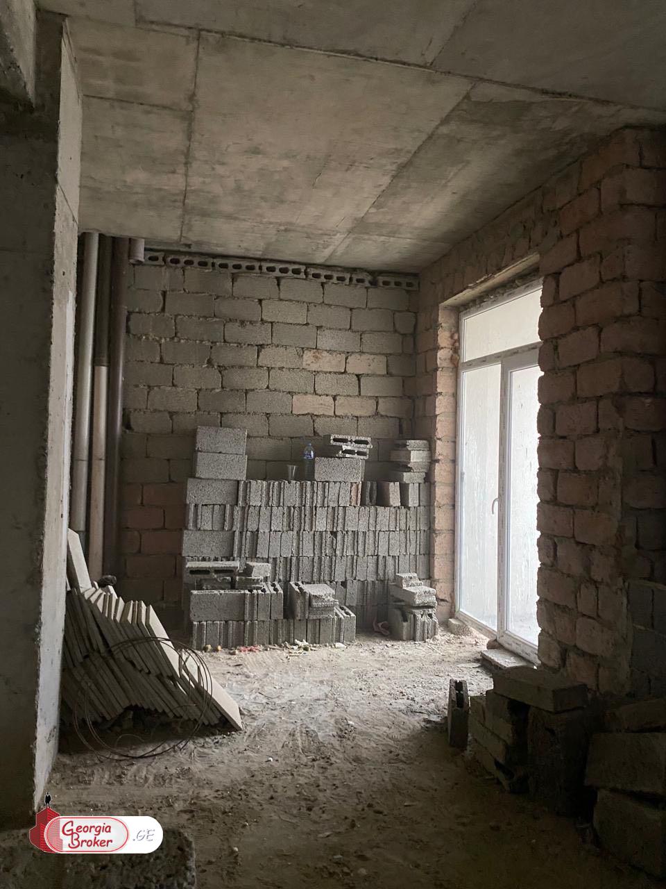 იყიდება ახალი გარემონტებული 3 ოთახიანი ბინა