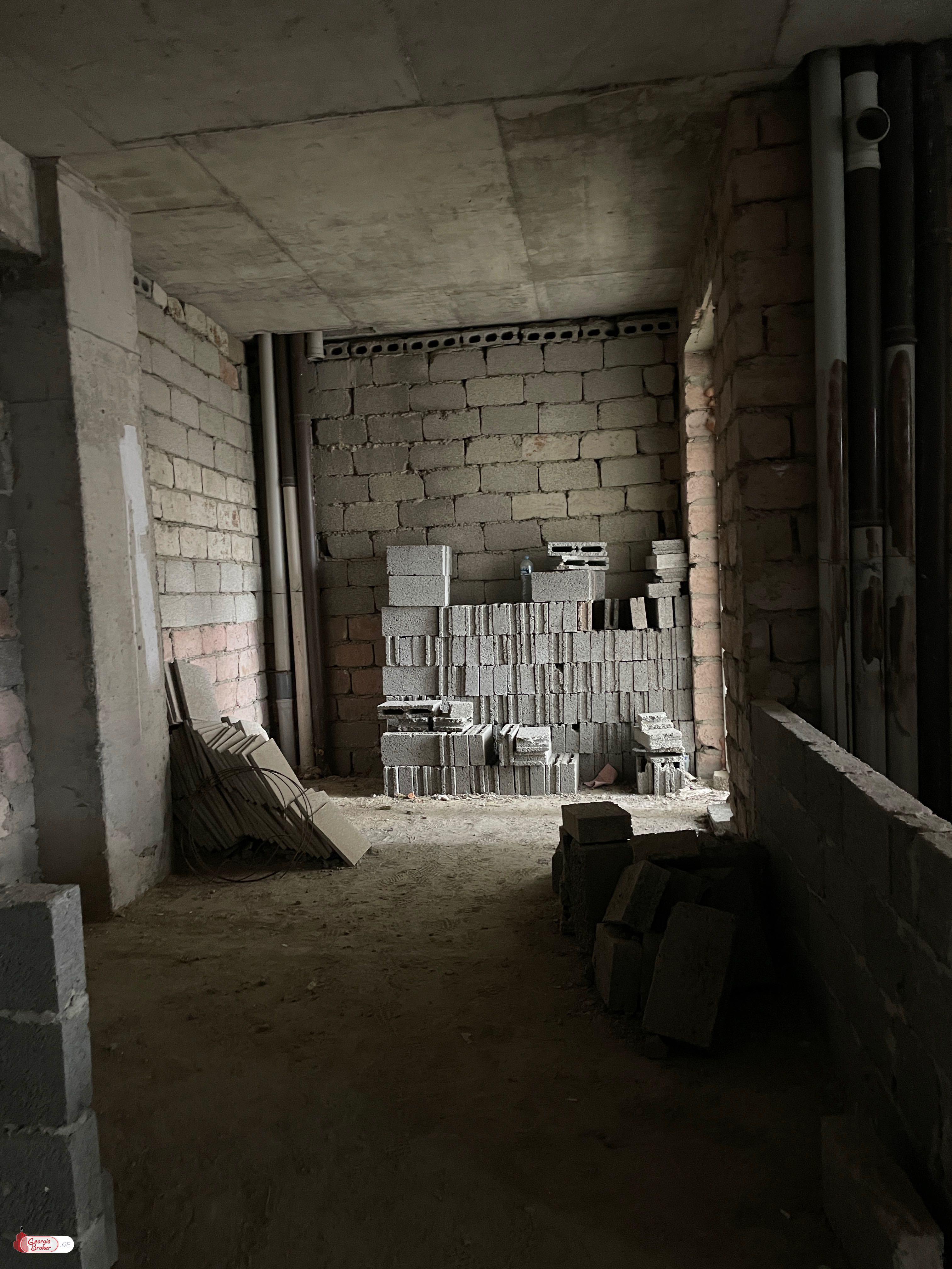 იყიდება ახალი გარემონტებული 3 ოთახიანი ბინა