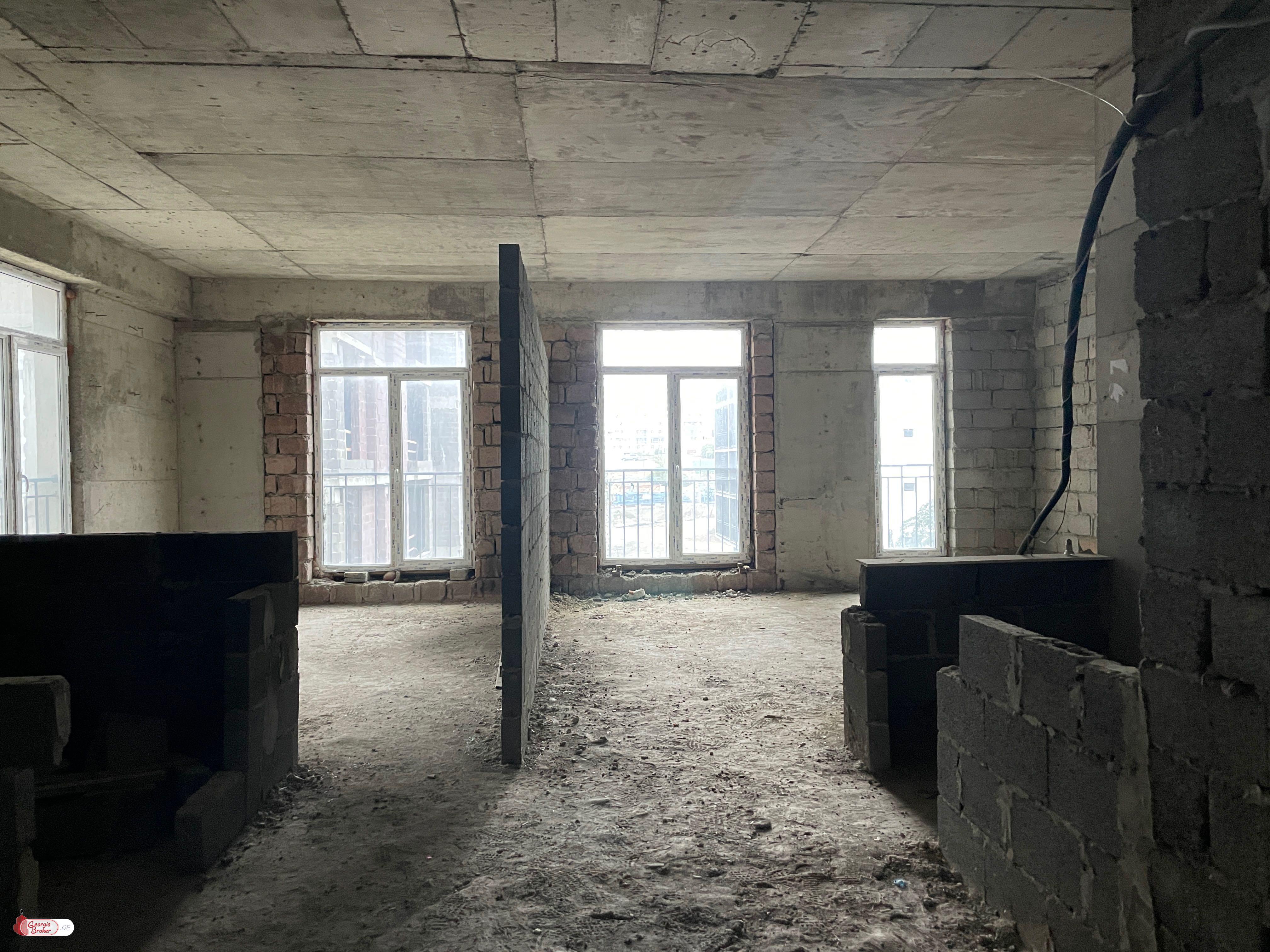 იყიდება ახალი გარემონტებული 3 ოთახიანი ბინა