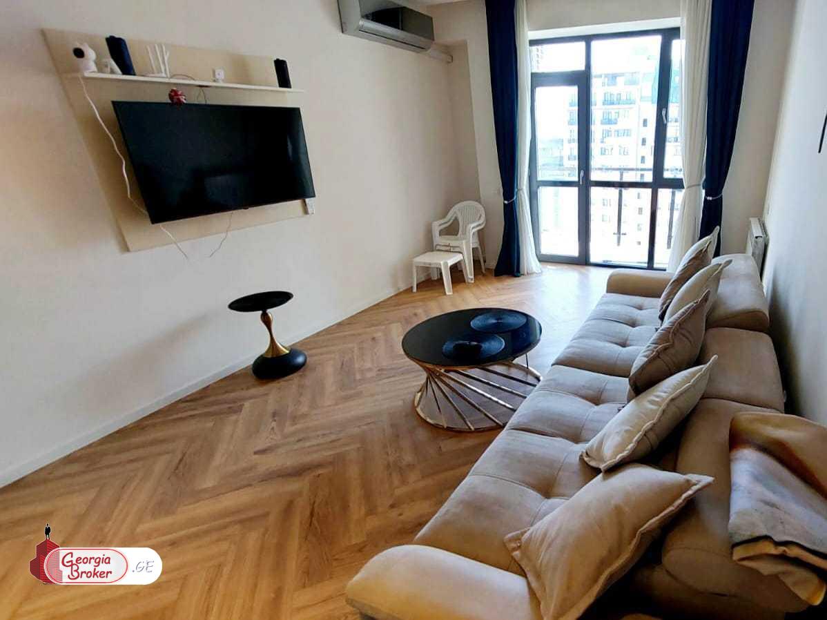 nearly repaired 3-room apartment for sale