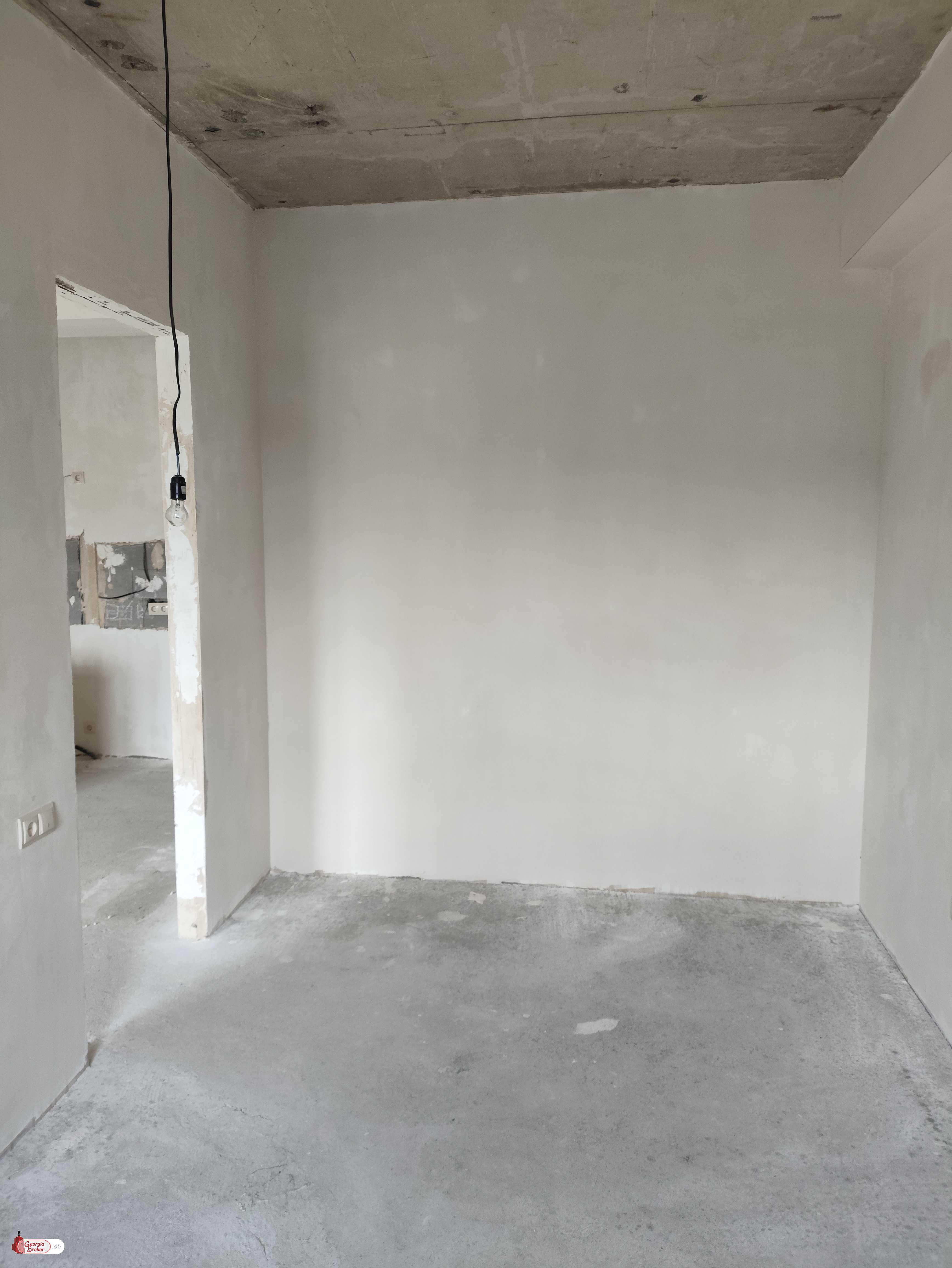 продается квартира с новым ремонтом 3-комнаты