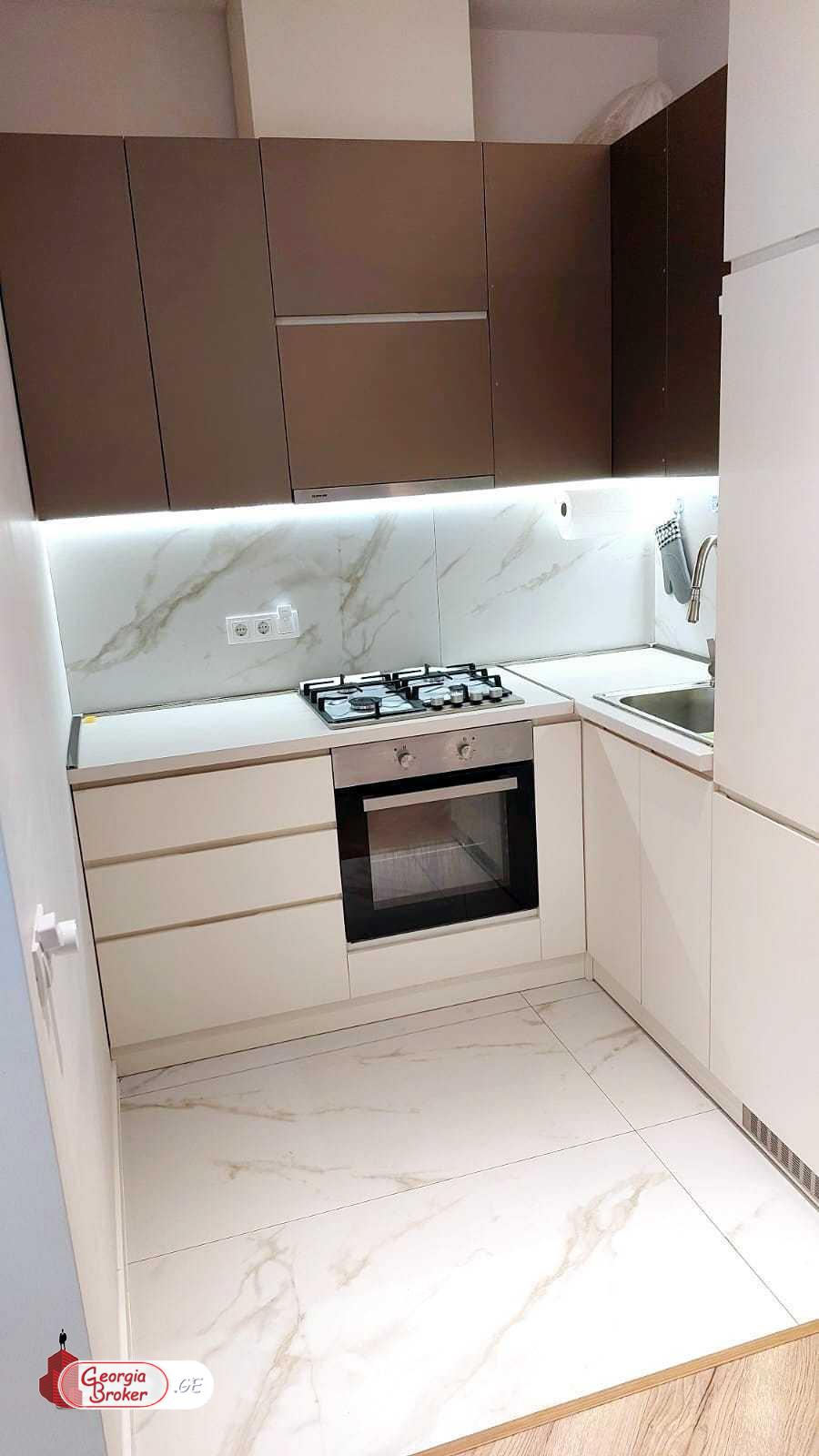 nearly repaired 3-room apartment for sale