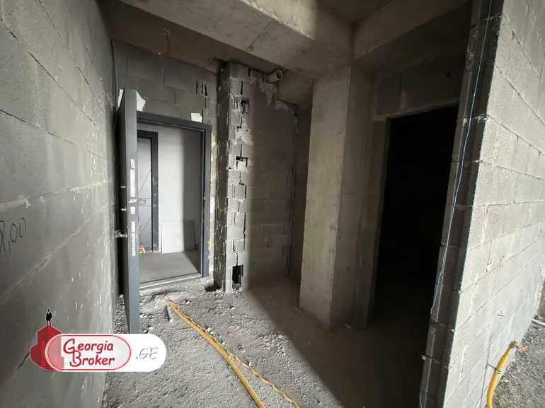 იყიდება ახალი გარემონტებული 2 ოთახიანი ბინა