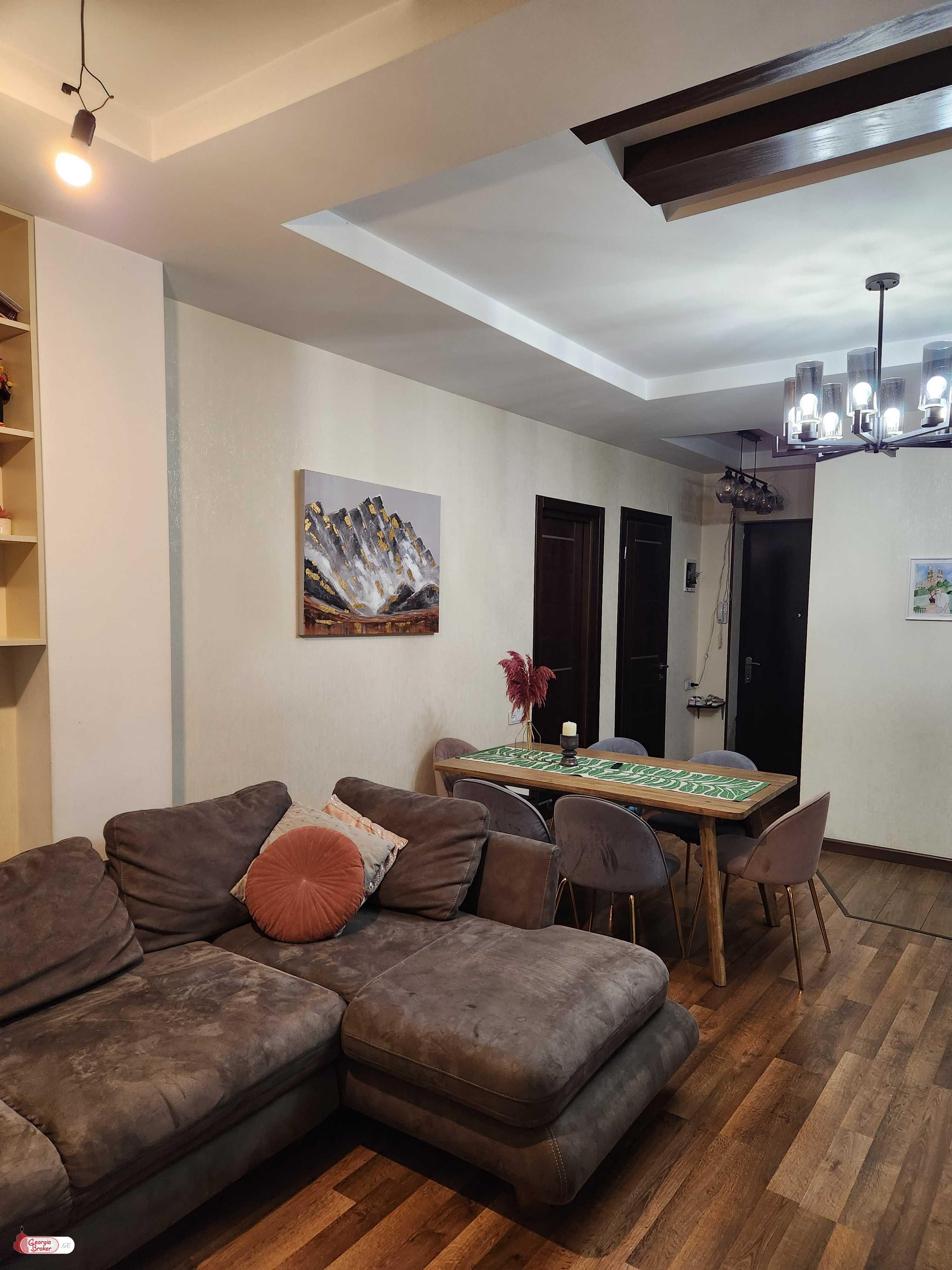 nearly repaired 4-room apartment for sale