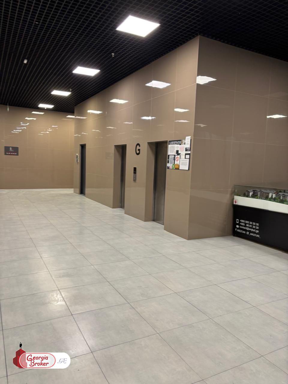 იყიდება ახალი გარემონტებული 2 ოთახიანი ბინა