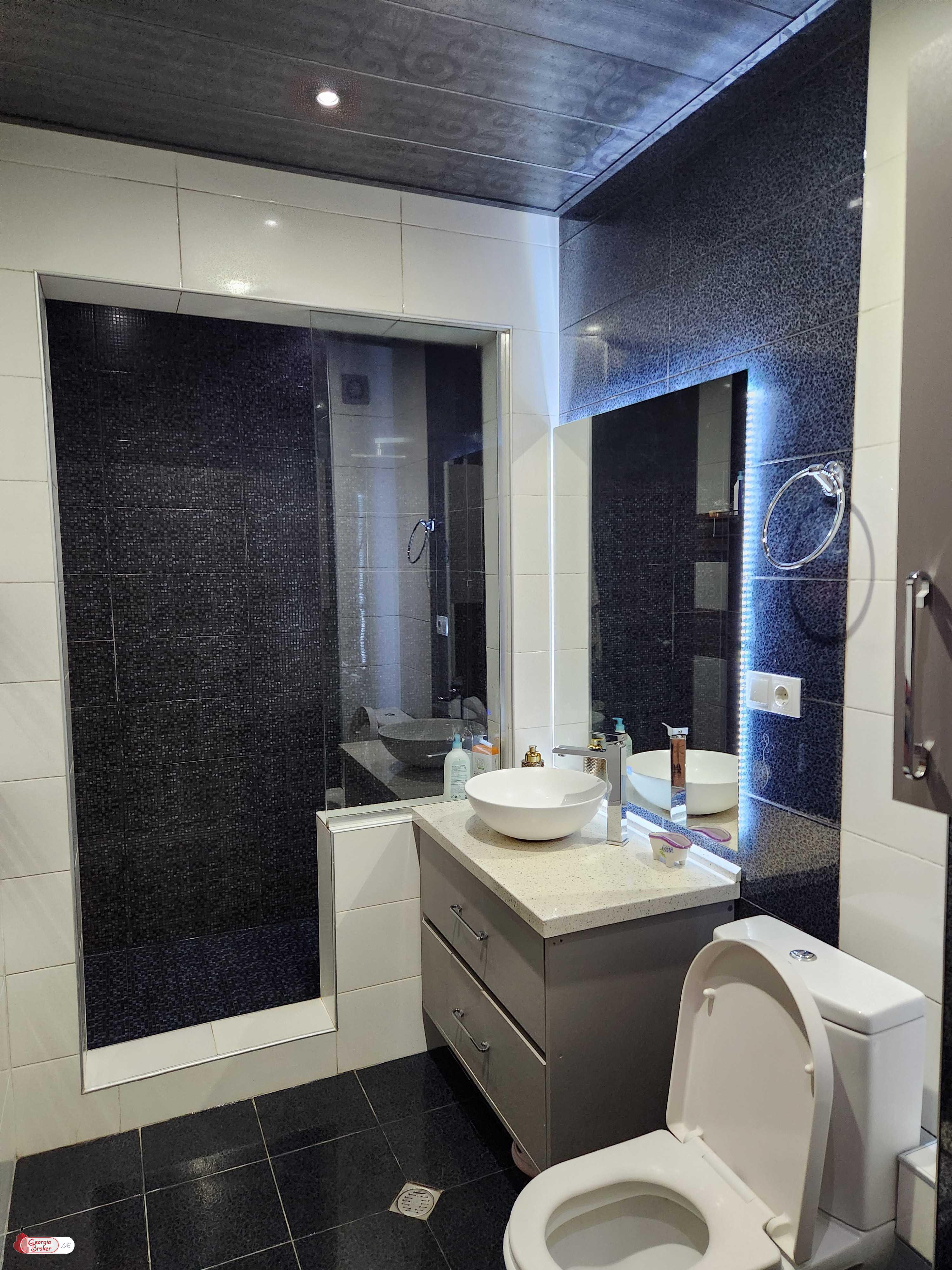 nearly repaired 4-room apartment for sale