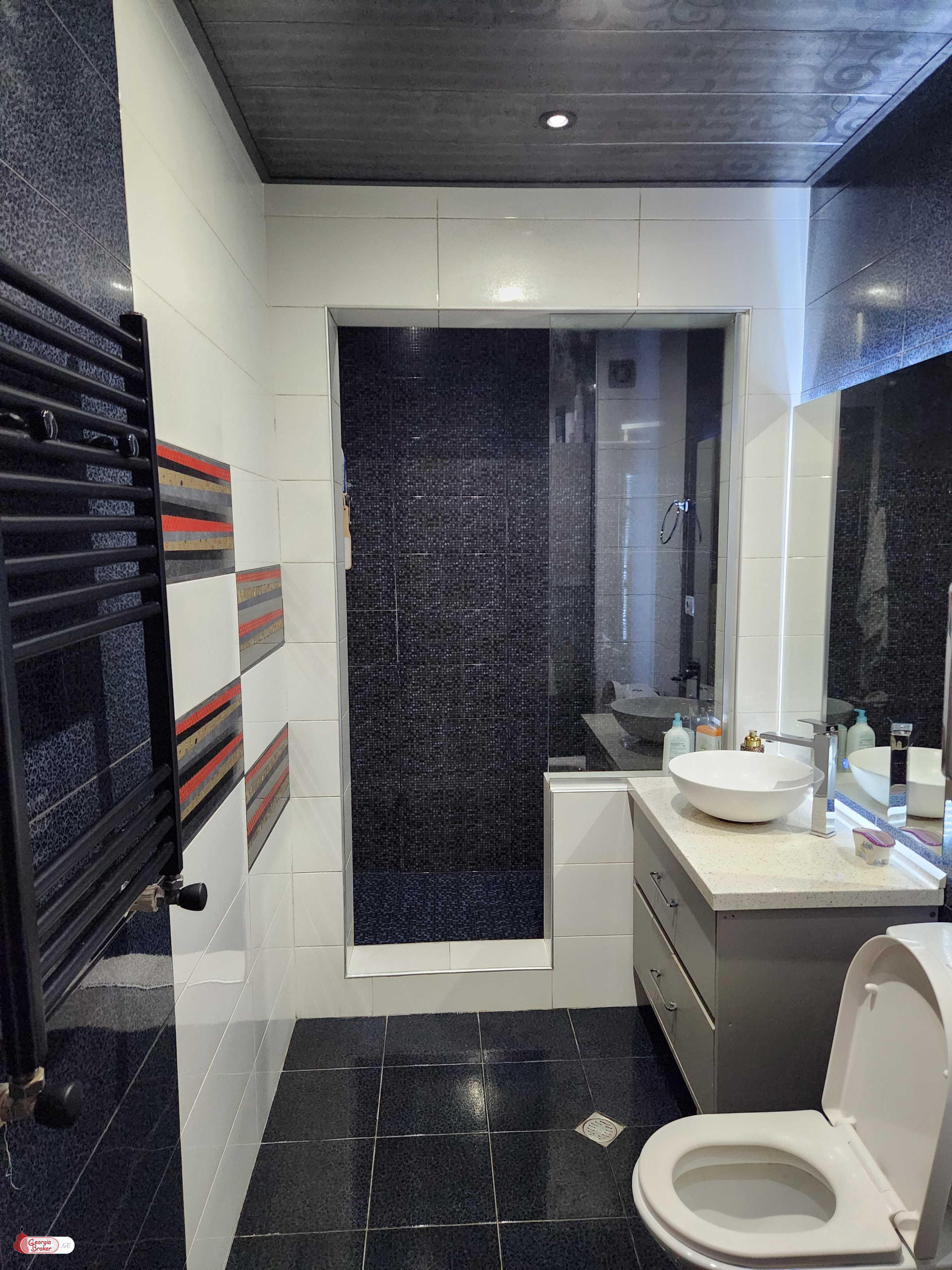 nearly repaired 4-room apartment for sale