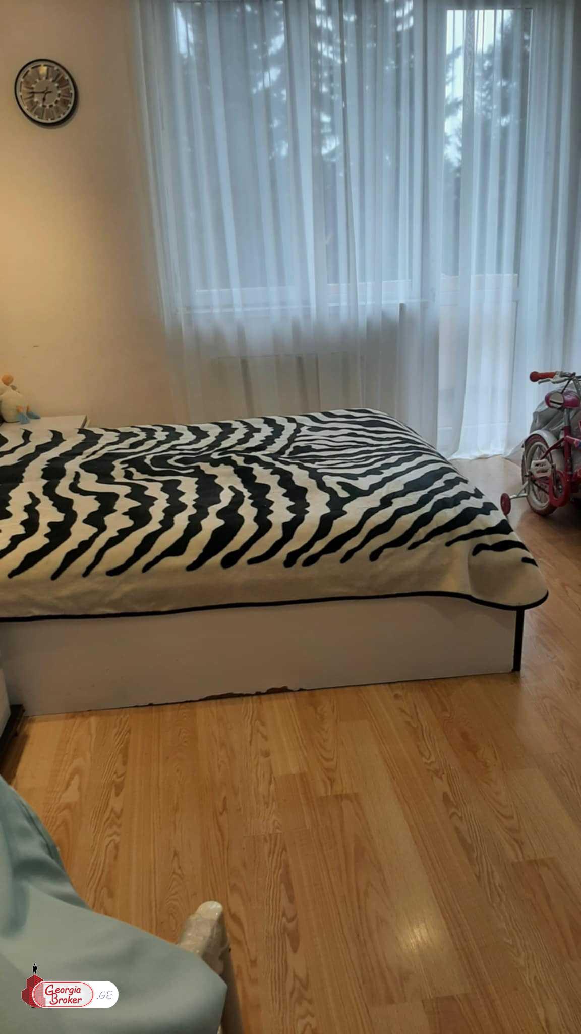 nearly repaired 4-room apartment for sale