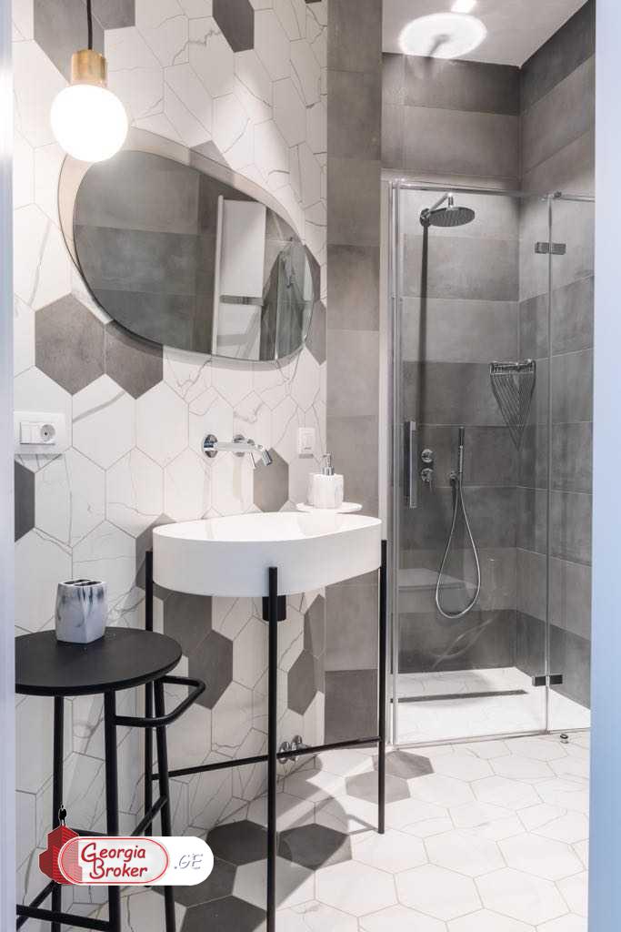 იყიდება ახალი გარემონტებული 3 ოთახიანი ბინა