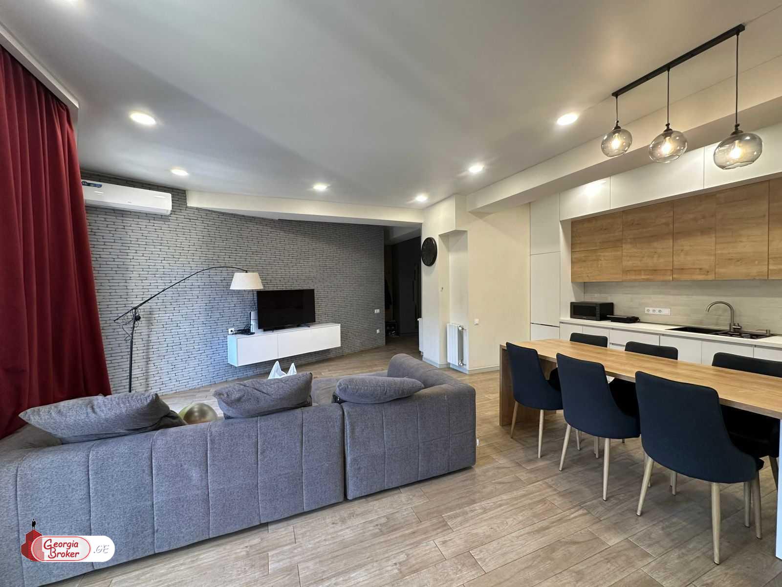 იყიდება ახალი გარემონტებული 3 ოთახიანი ბინა